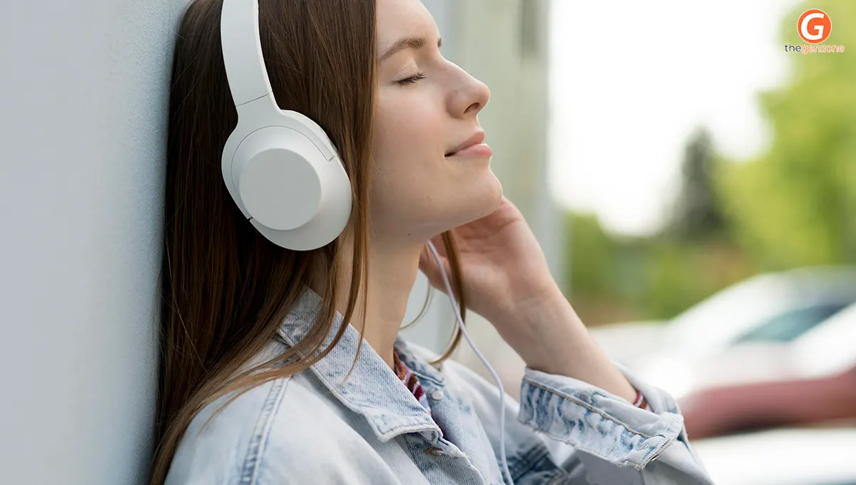 wired headphones